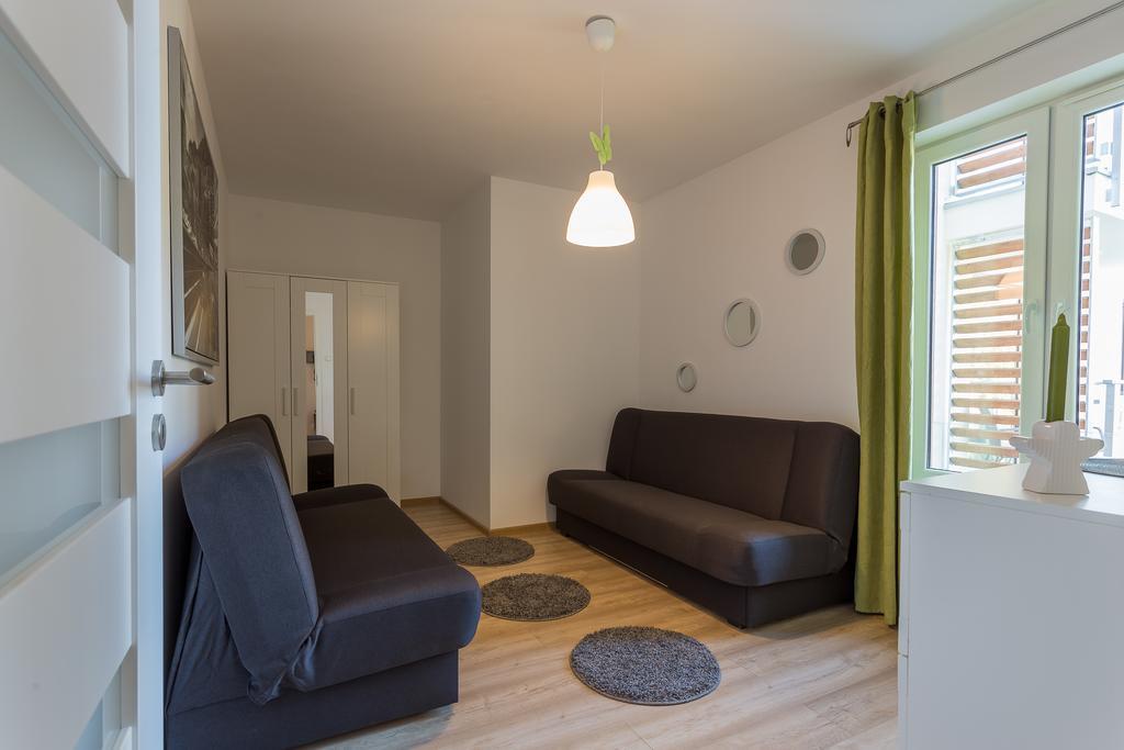 Omi Apartments Kolobrzeg Exterior photo